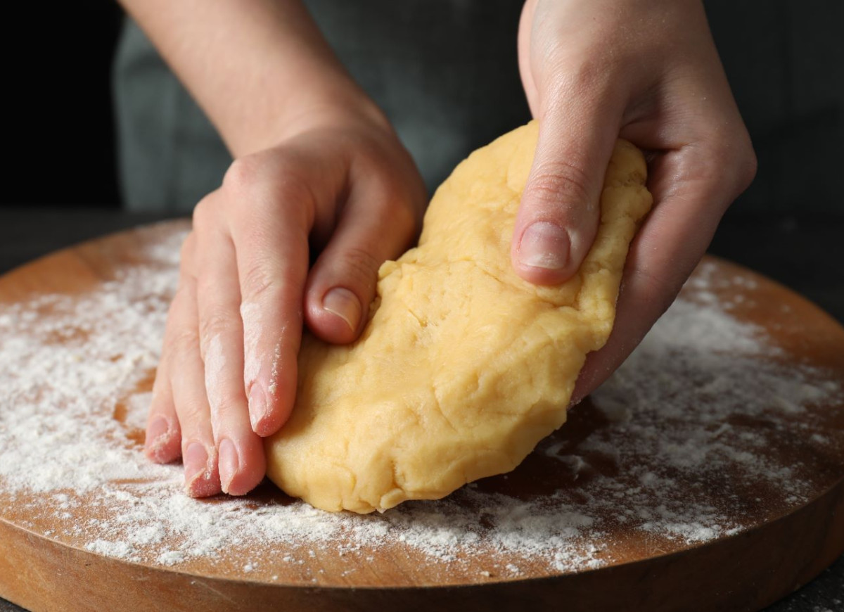 kruche ciasto z gorącą wodą