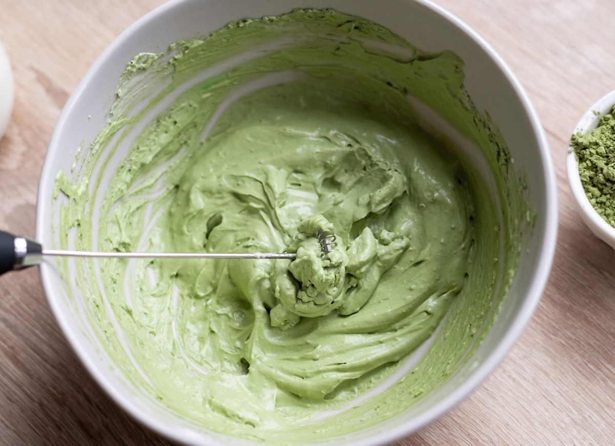 dalgona matcha latte