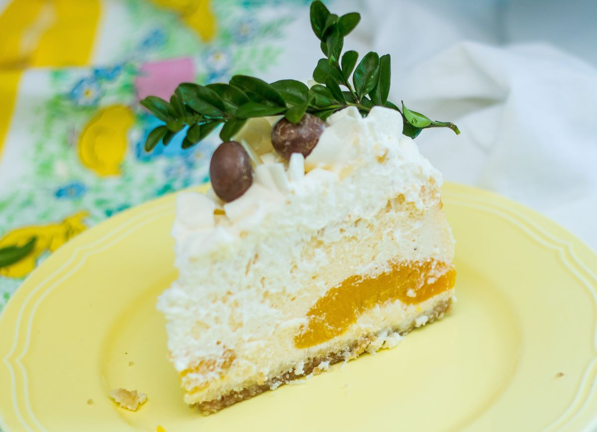 dlaczego sernik podchodzi wodą