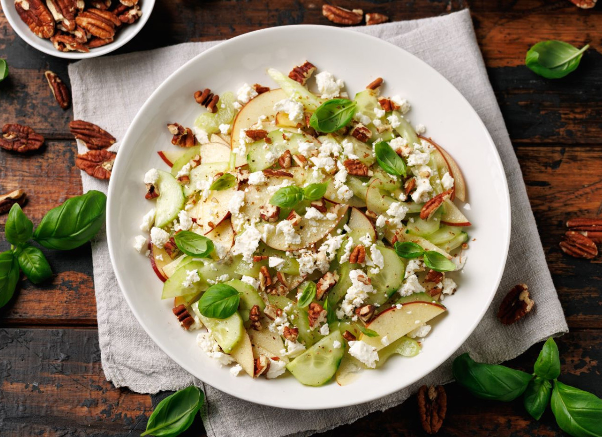 sałatka z selera i jabłka