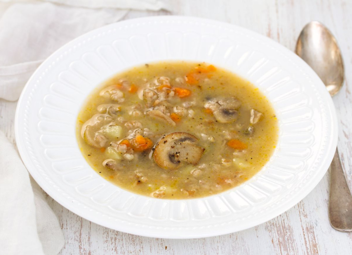 zupa pieczarkowa z kuskusem