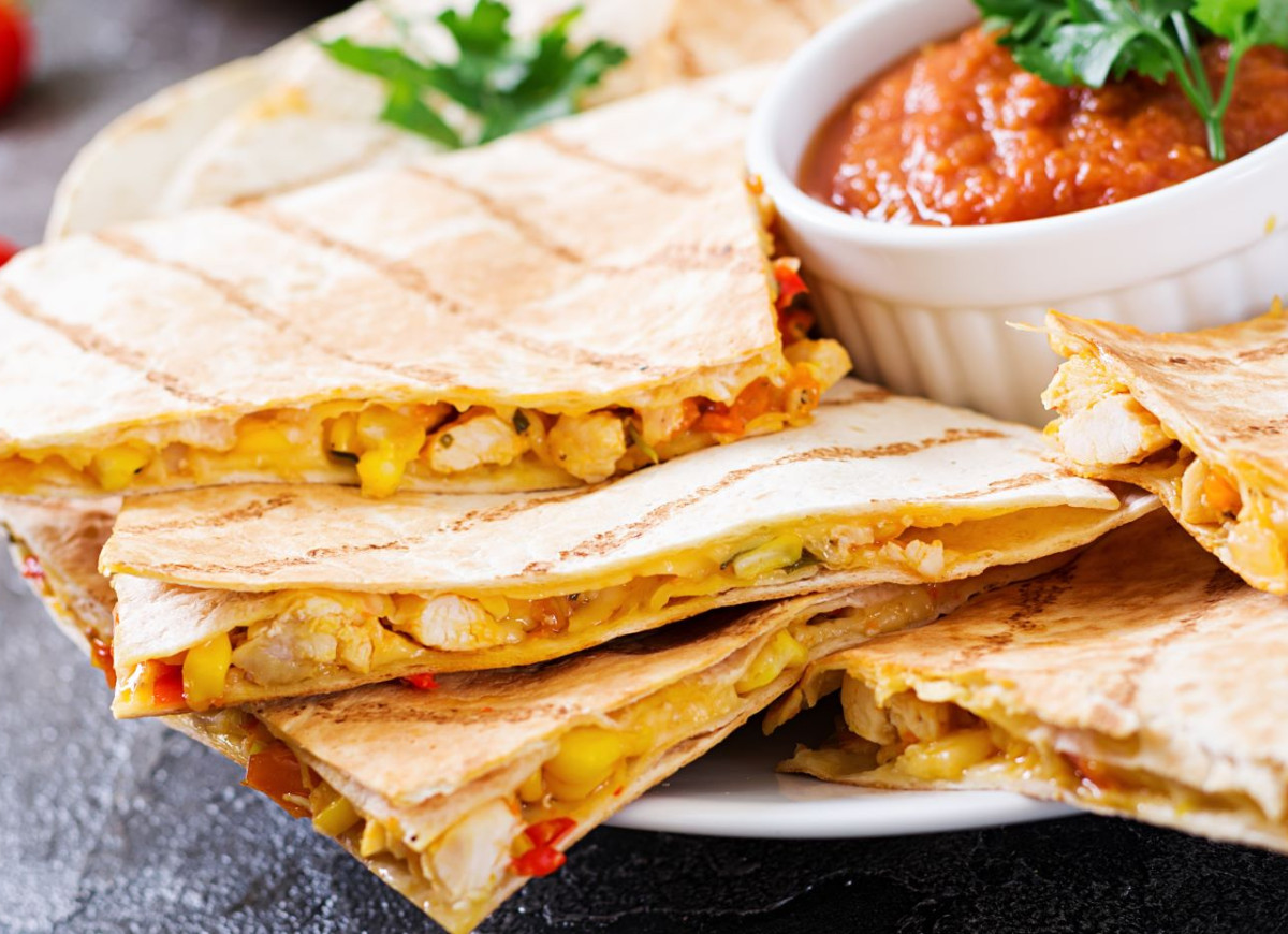 quesadilla z kurczakiem