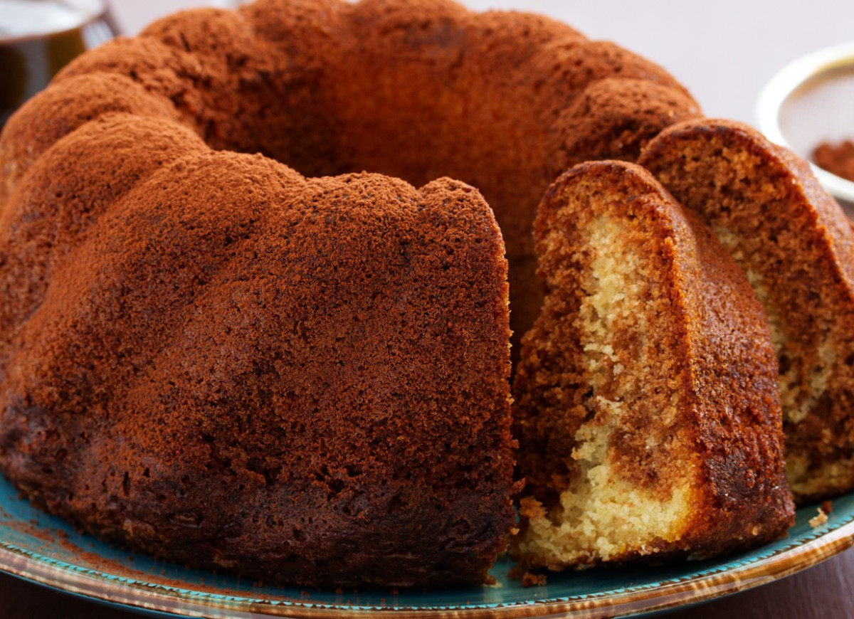 babka keto na jajkach i maśle orzechowym