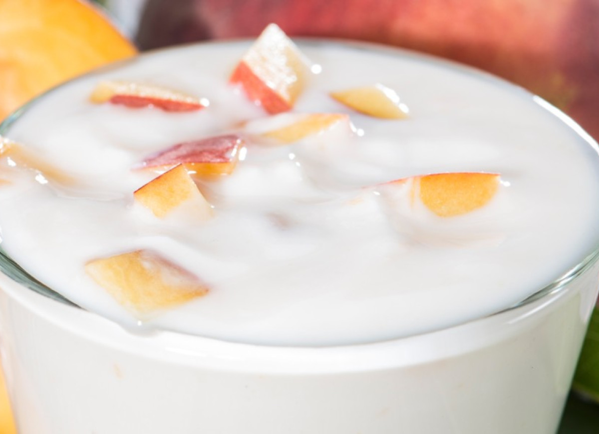 brzoskwinie w śmietanie i mleku