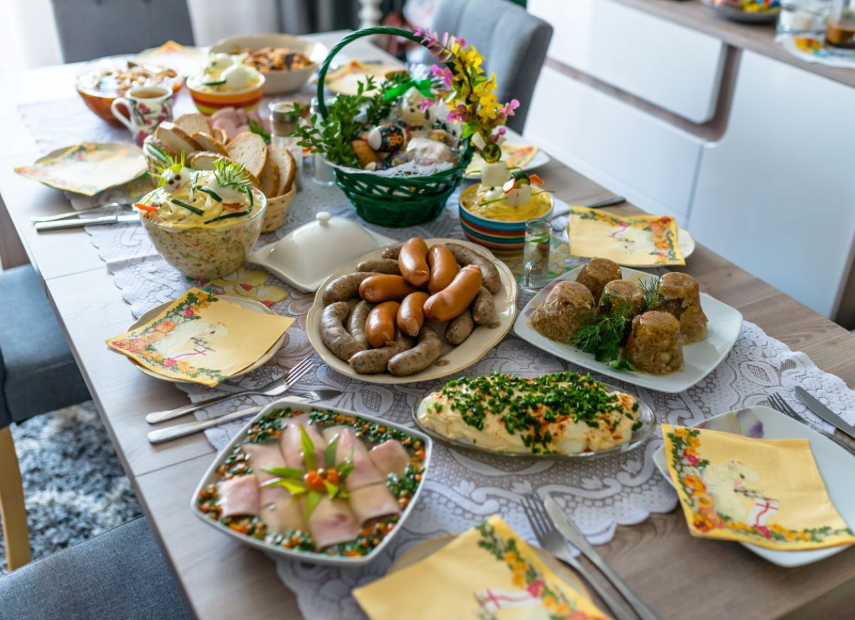 co zrobić z resztek mięs po Wielkanocy