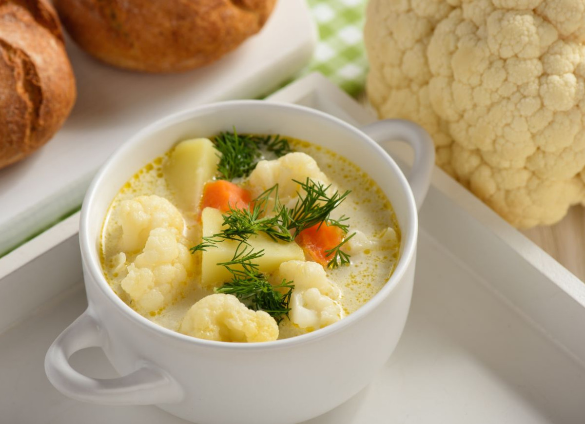 gorzka zupa kalafiorowa