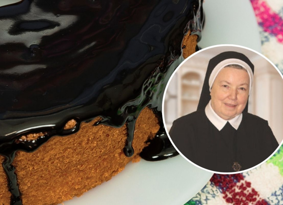 biszkopt z jabłkami