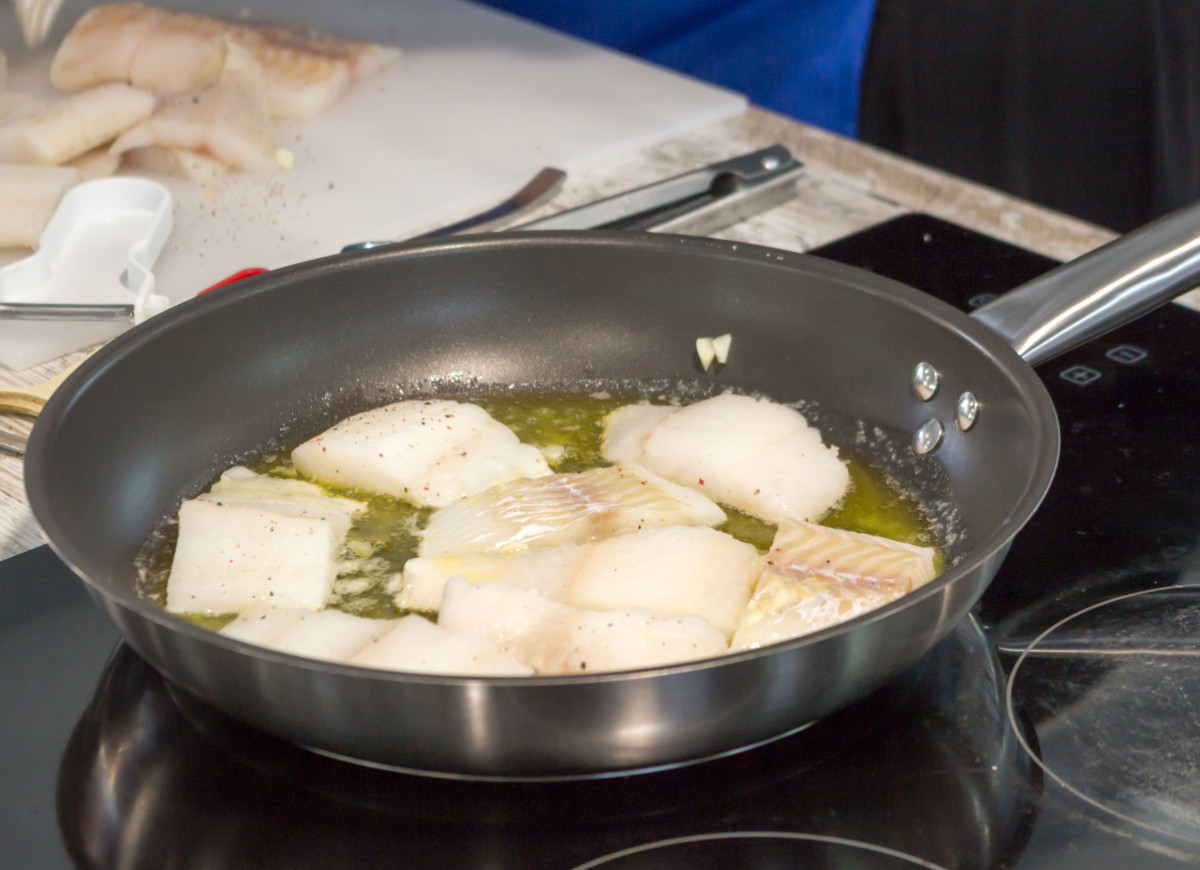 Jak usunąć zapach po smażeniu ryb