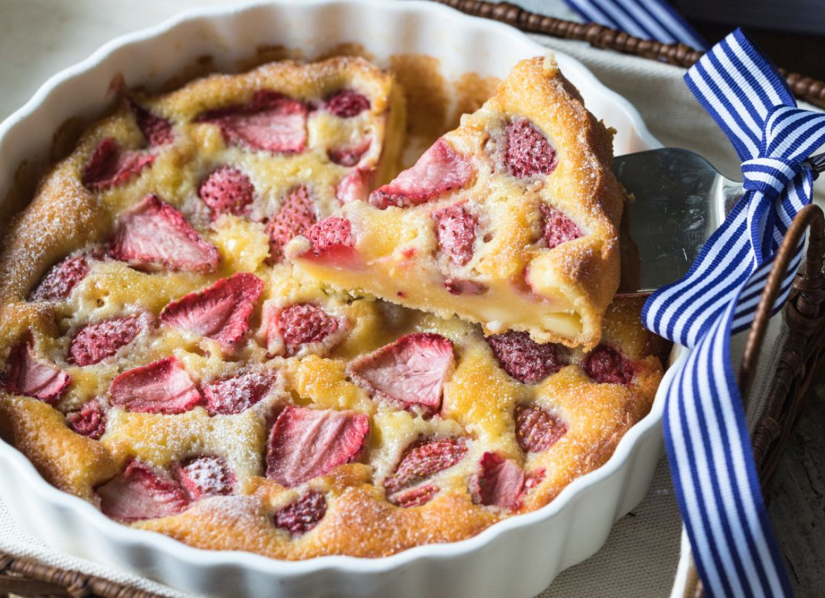clafoutis z truskawkami