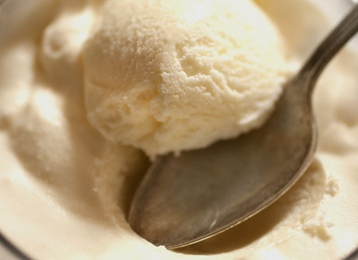 lody chałwowe z serka wiejskiego