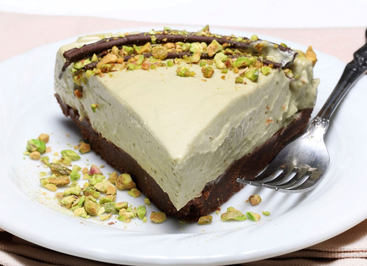sernik pistacjowy na zimno