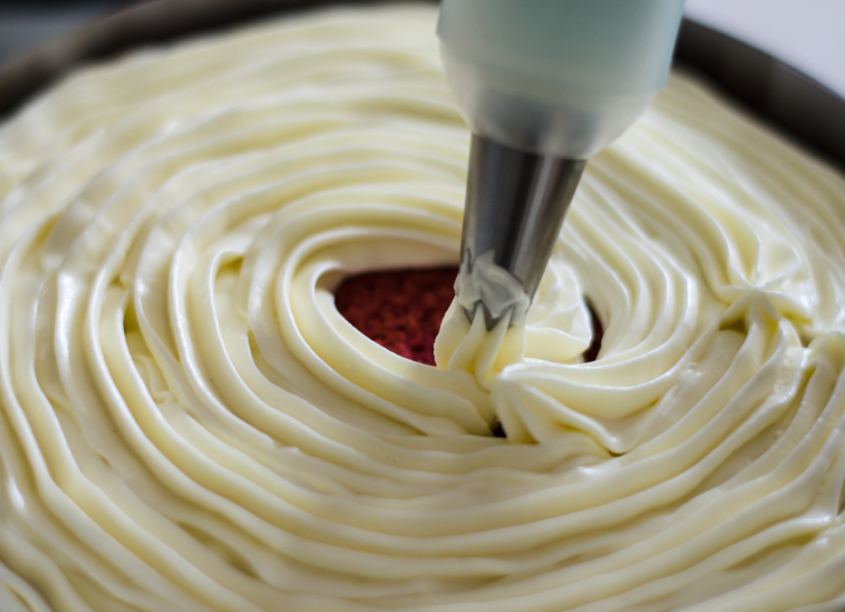 krem sernik baskijski