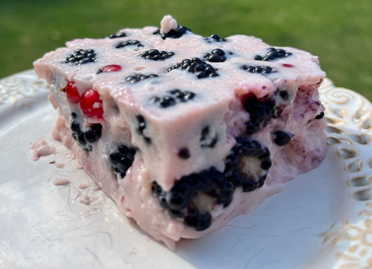 błyskawiczny sernik na zimno na bitej śmietanie