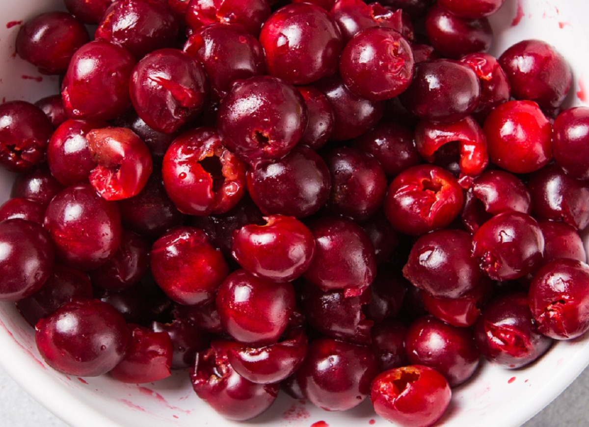 drylowanie wiśni słomką