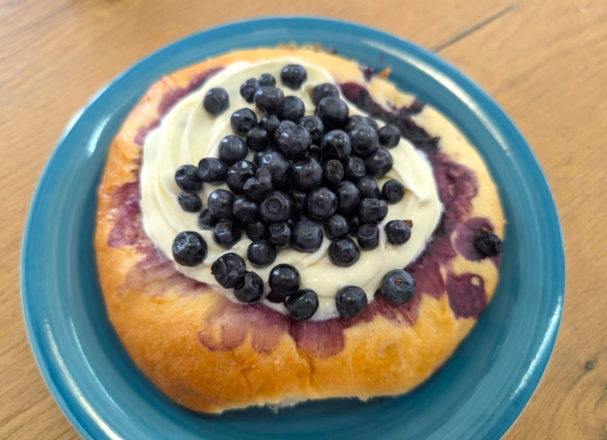 otwarte jagodzianki z kremem