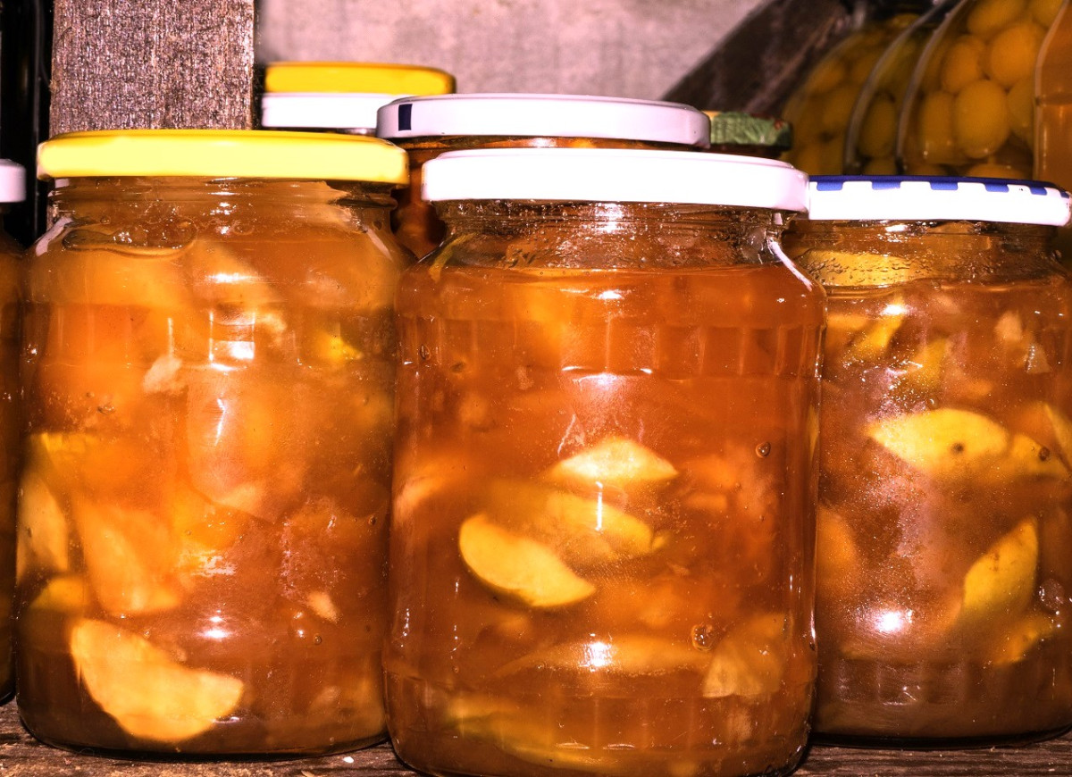 sałatka z ogórków do słoików