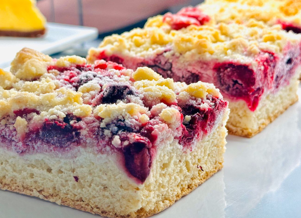 ciasto ze śliwkami na maślance