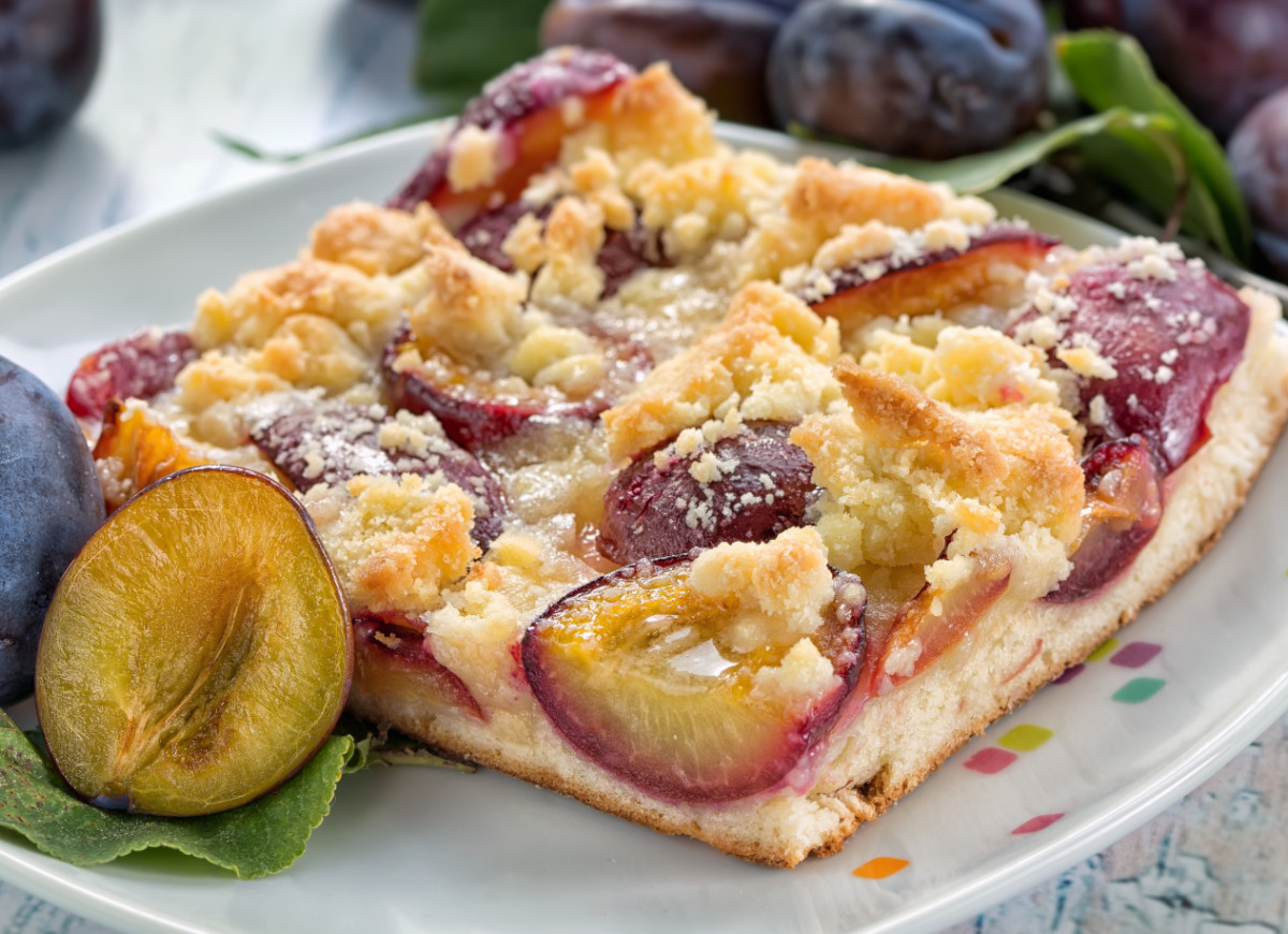 Kruchy spód ze śliwkami