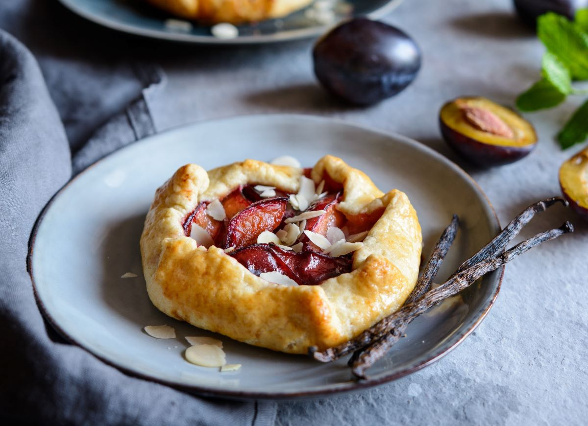 mini tarty ze śliwkami