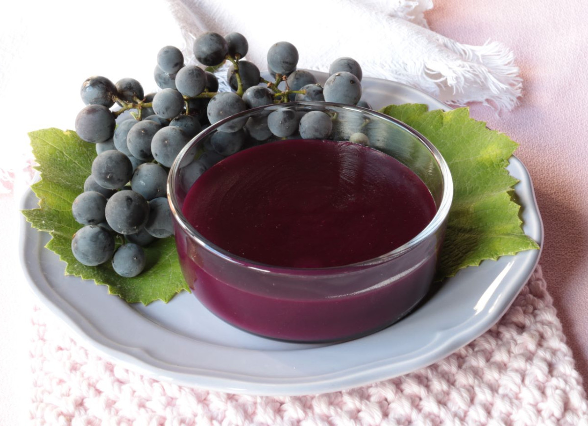 mus z winogron ogrodowych