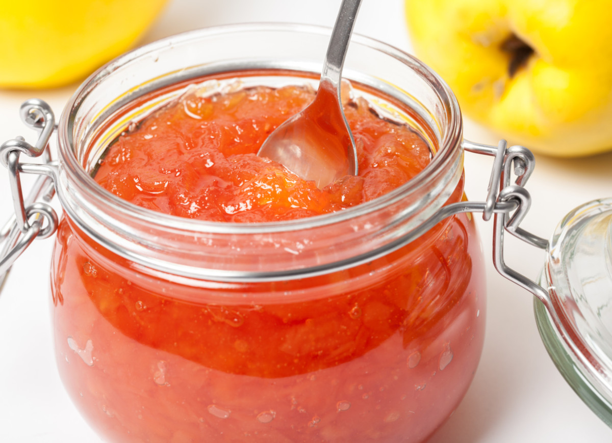 dżem z pigwy z orzechami i wanilią