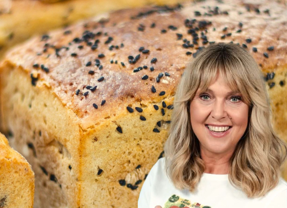 domowy chleb z czarnuszką