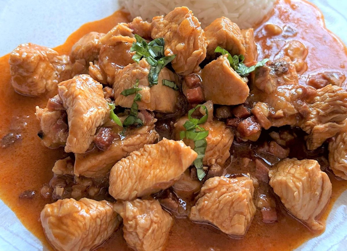 gulasz z serkiem topionym