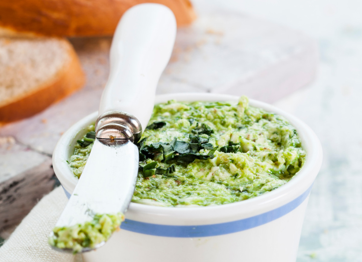 smarowidło z jaj i brokułów