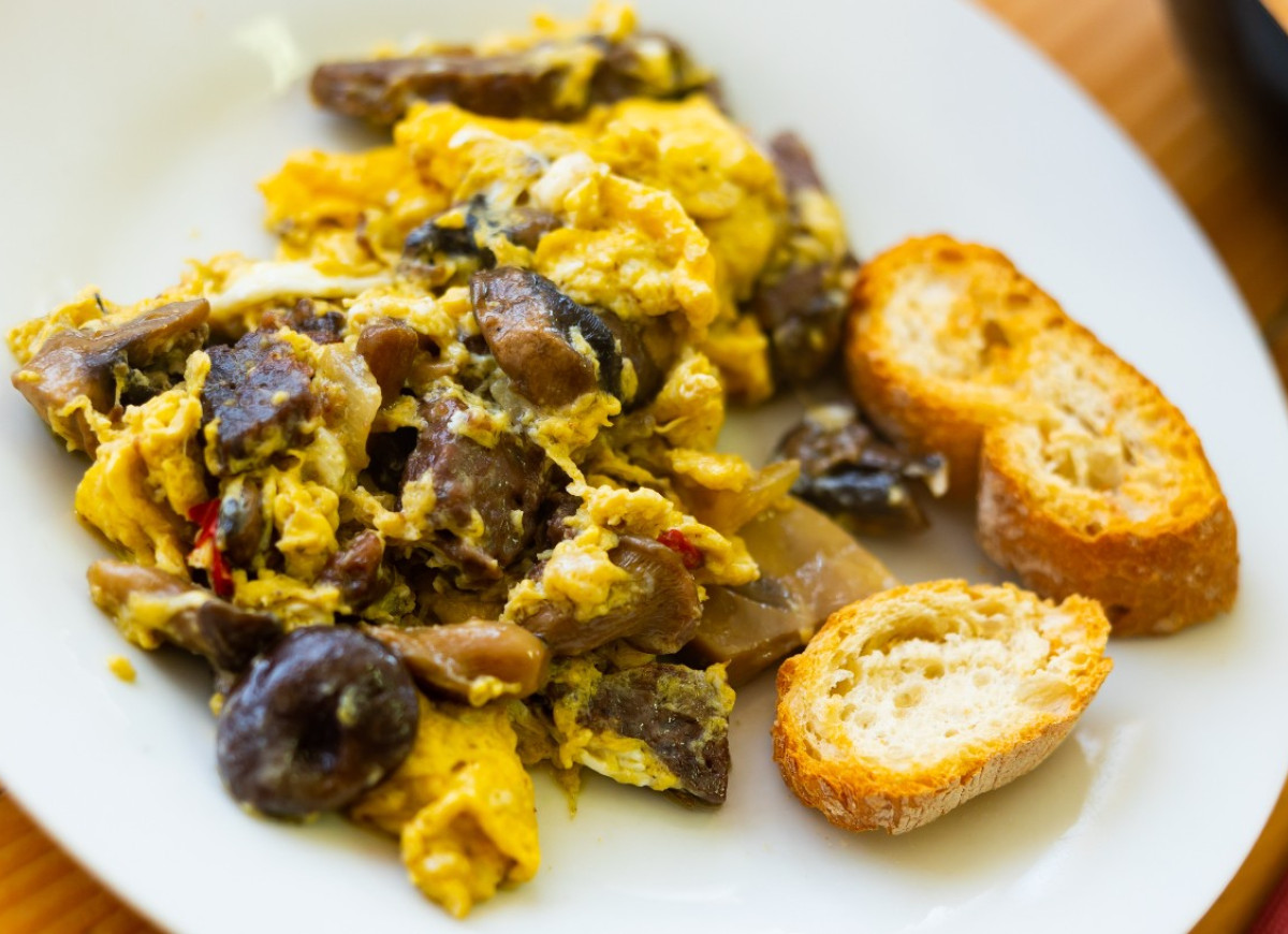 jajecznica z kaszanką