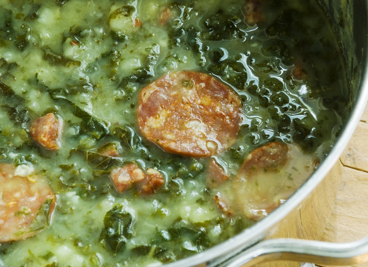 kapuśniak po portugalsku - caldo verde