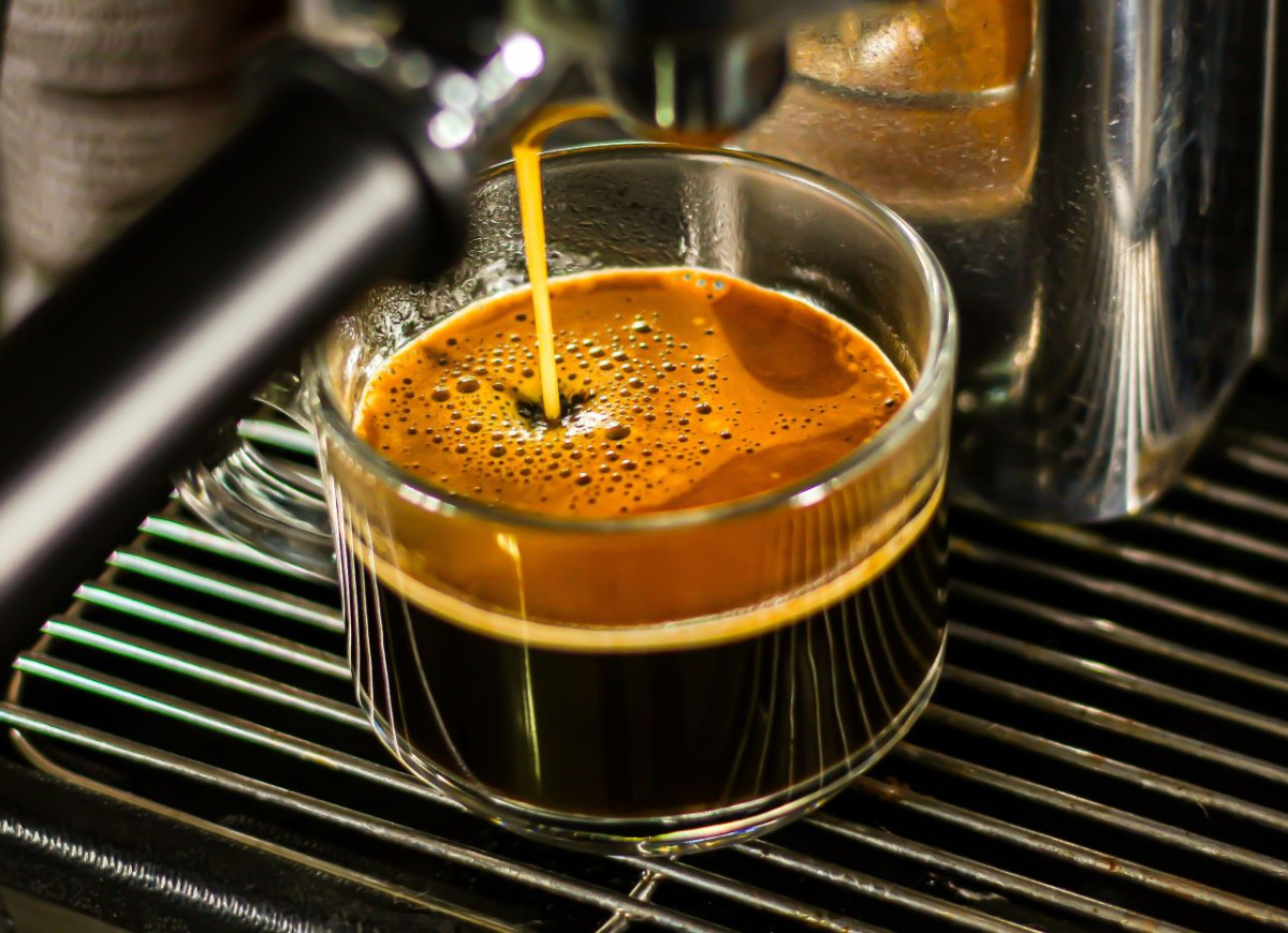 kawa ze szczypiorkiem