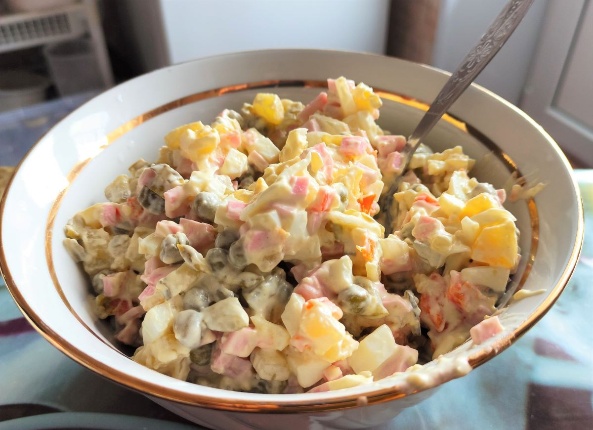 sałatka świąteczna lepsza niż jarzynowa