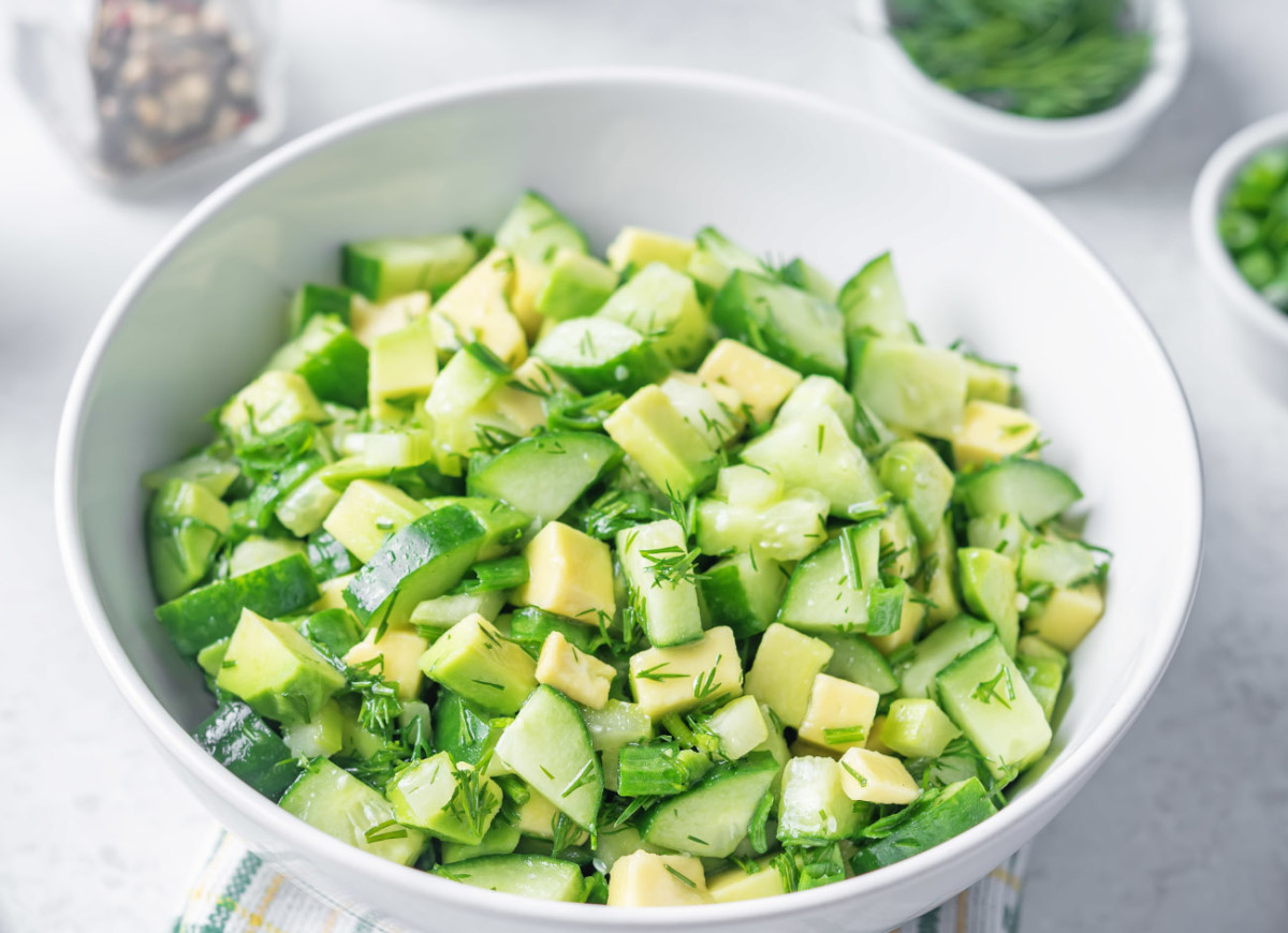 surówka z awokado i ogórka Afrodyta