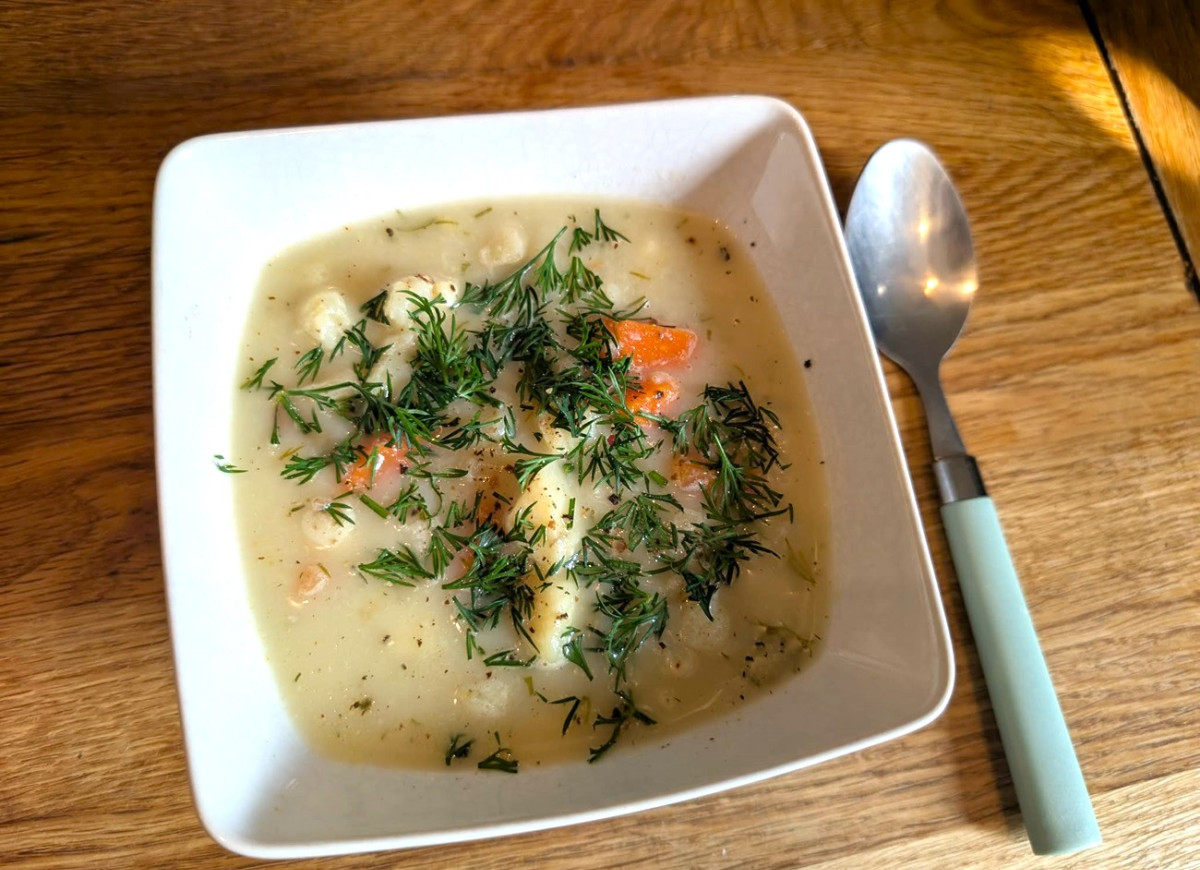 domowa zupa kalafiorowa