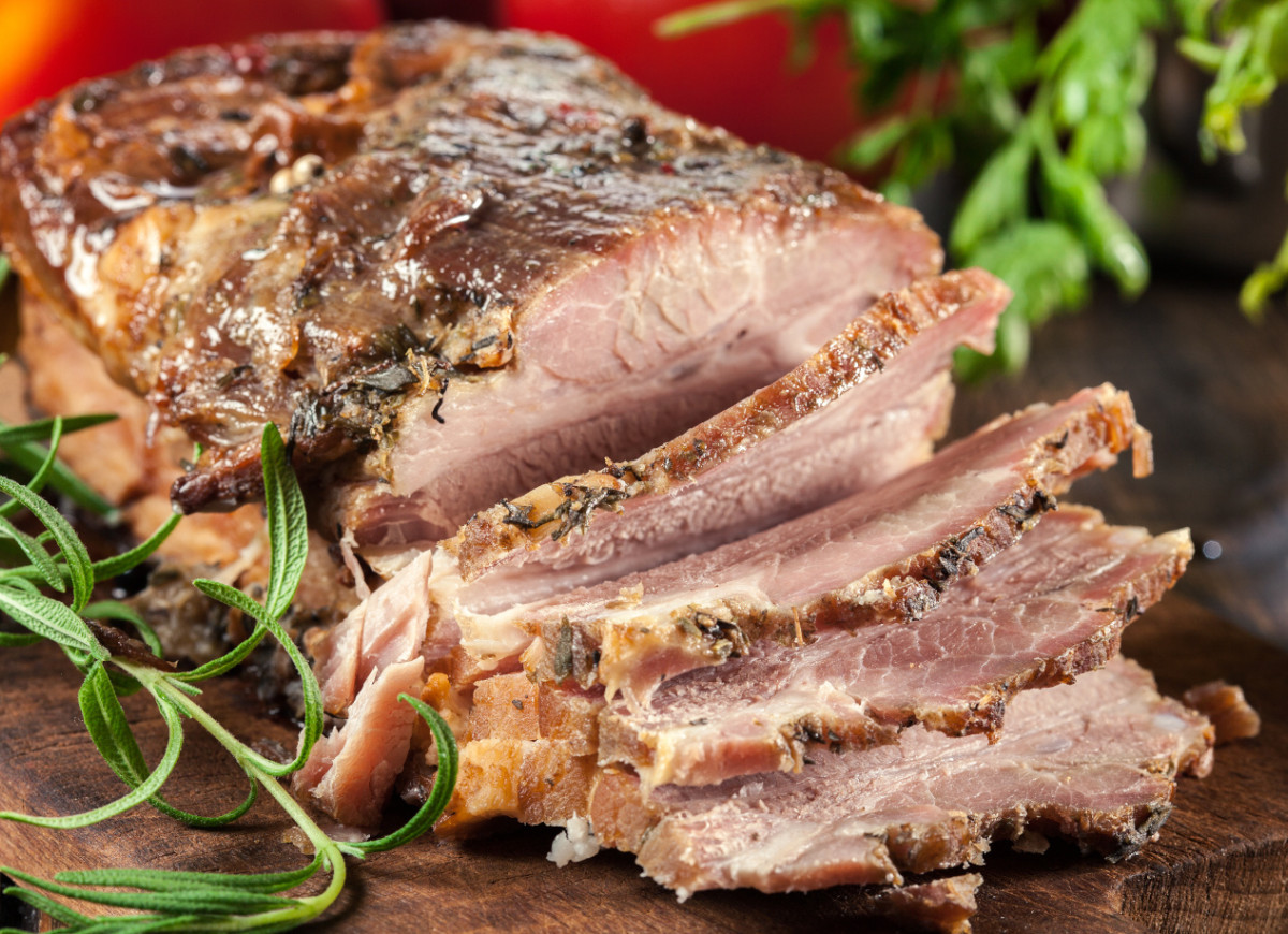 boczek pieczony na Wielkanoc