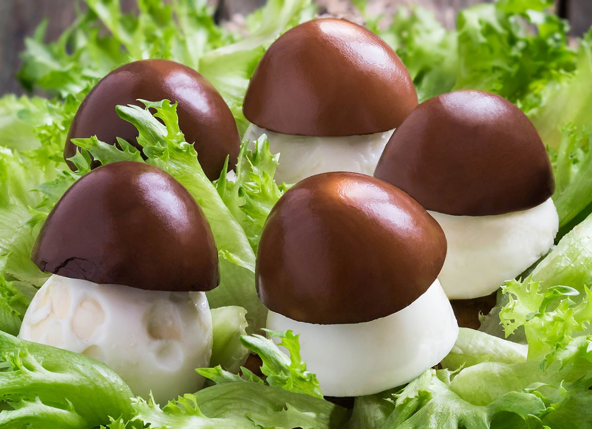 jajka-grzybki - faszerowane jajka borowiki