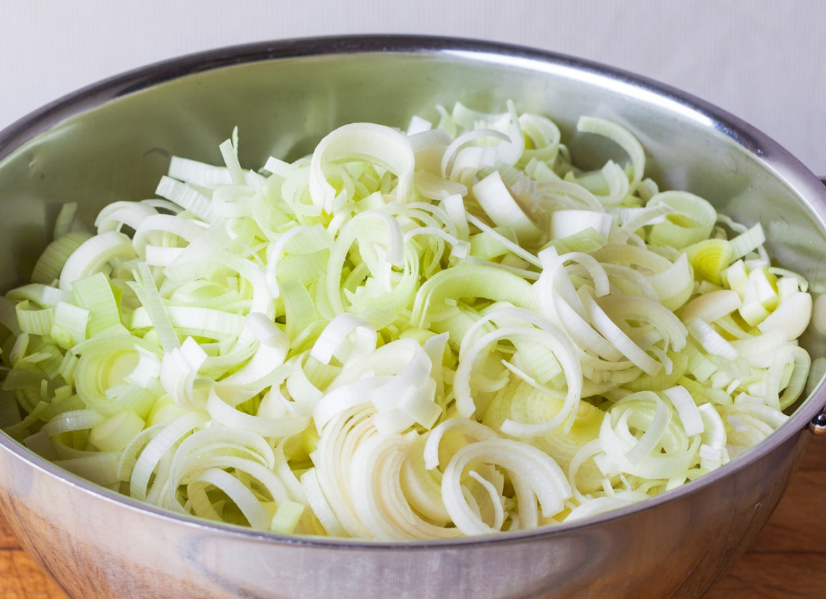 surówka z pora - sposób na zbyt ostry por