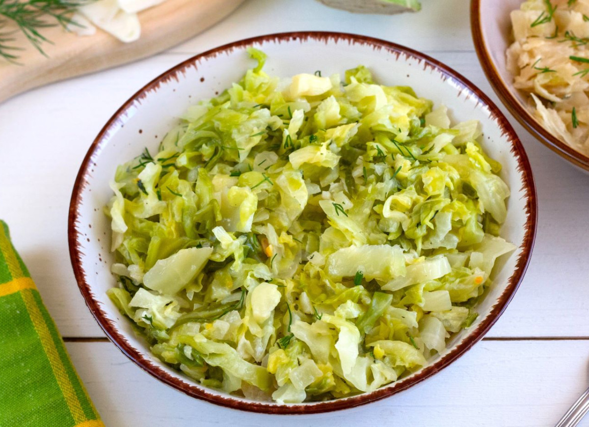 zagęszczanie młodej kapusty