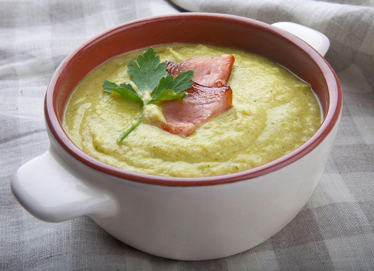 zupa krem z młodej kapusty