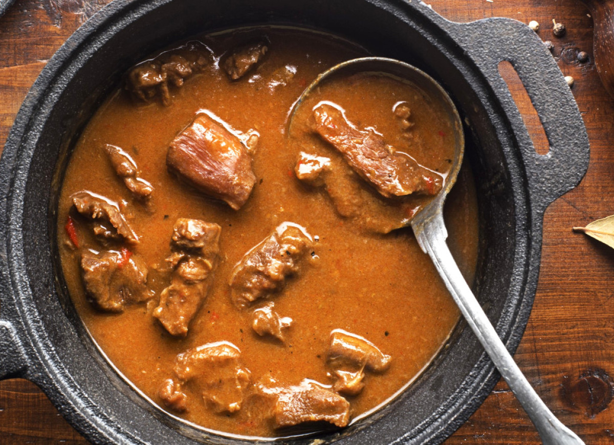 Zagęszczanie gulaszu ryżem