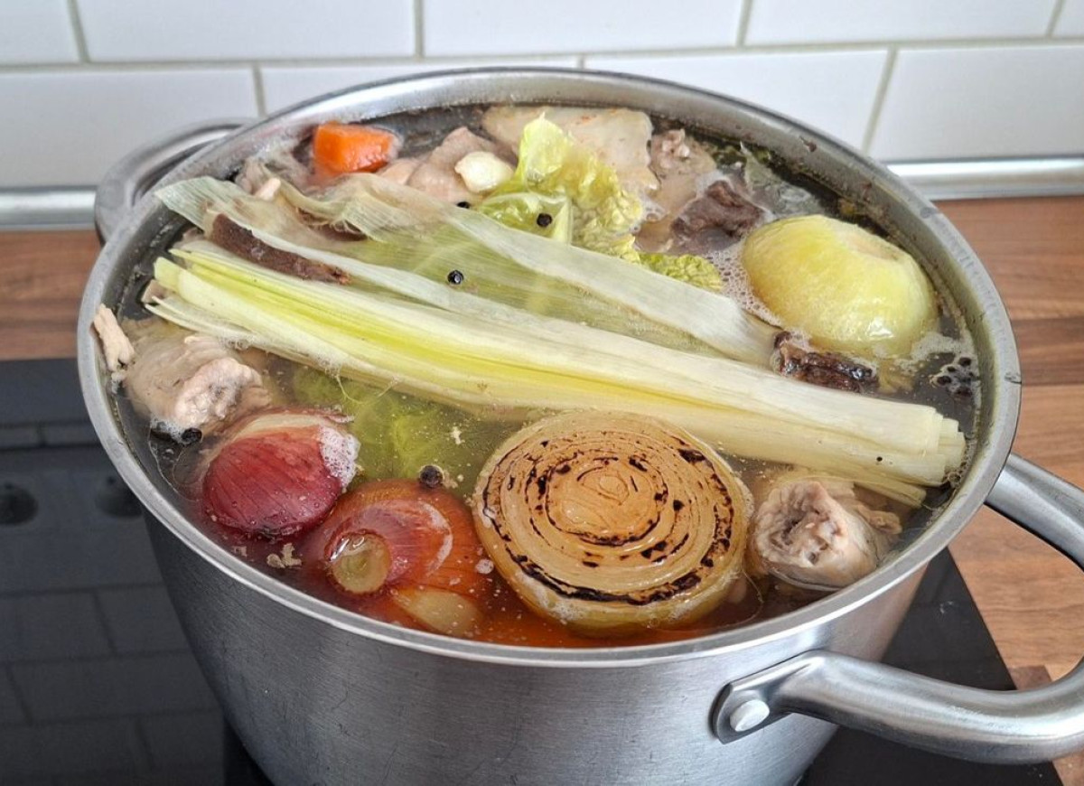 rosół drobiowy po włosku