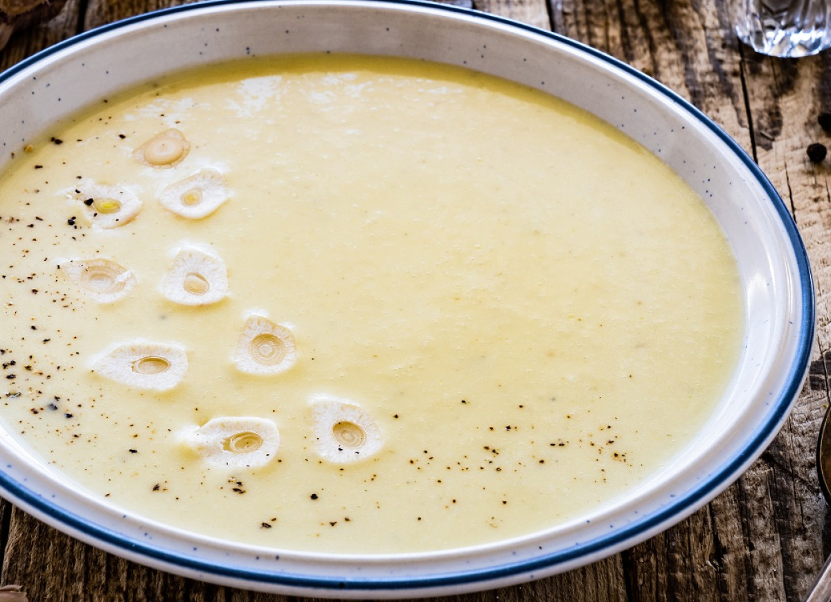 zupa chlebowa z czosnkiem