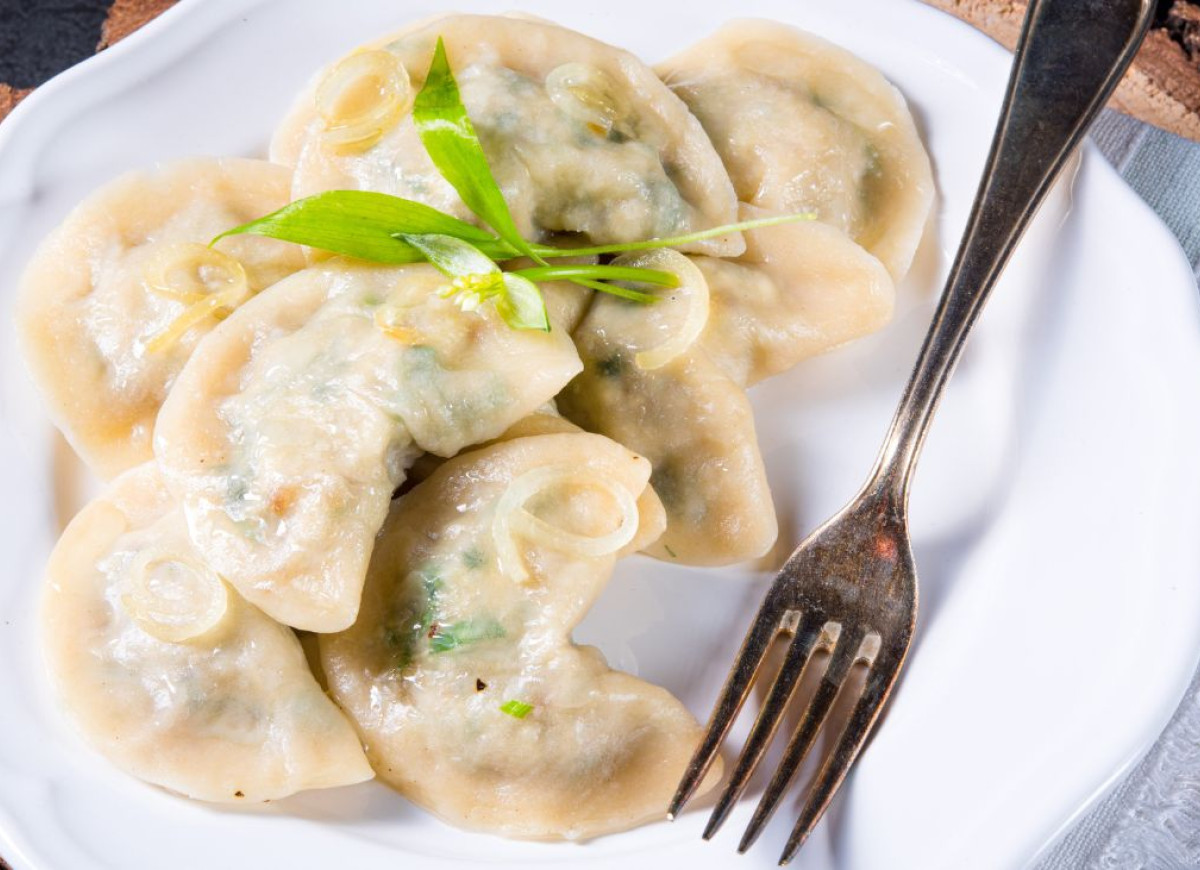 pierogi z bobem i twarogiem