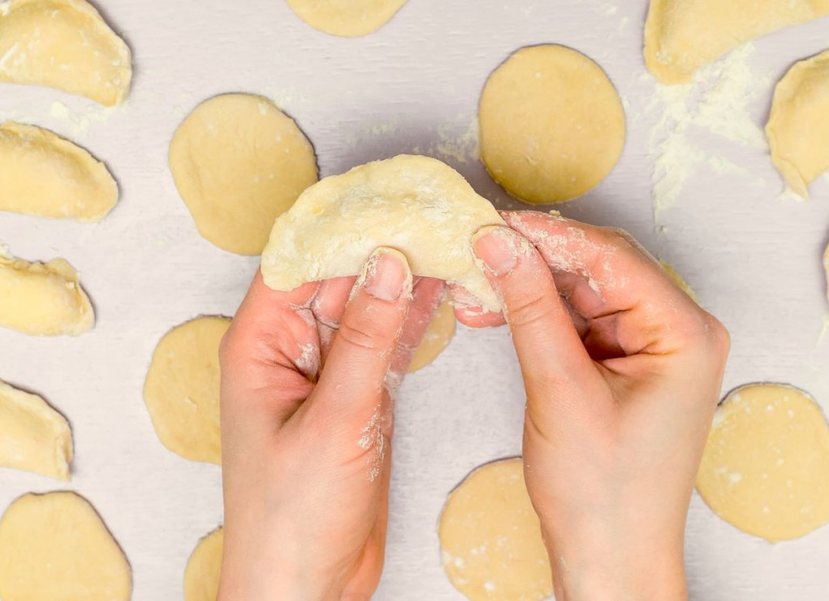 ciasto na pierogi metodą 1+1