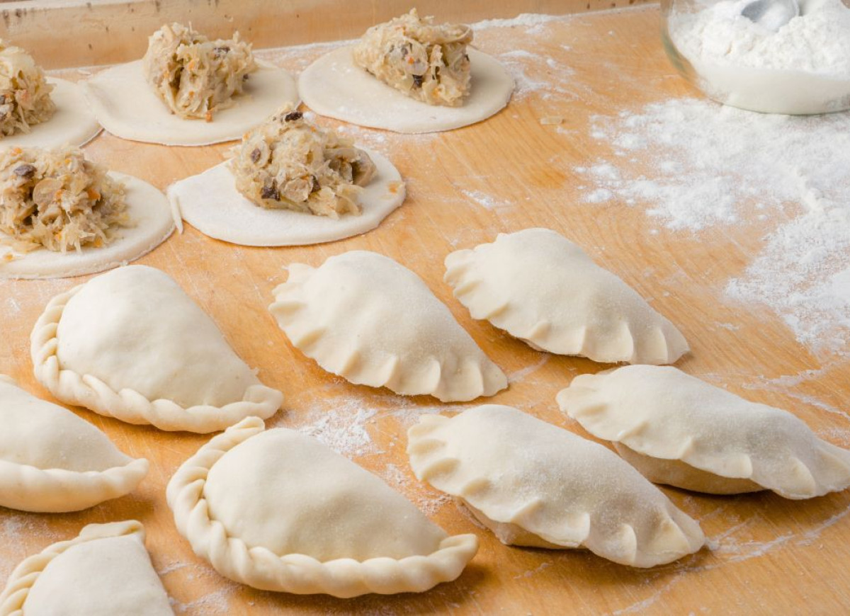 jak lepić pierogi