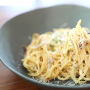 wegańska carbonara