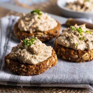 wegańska pasta z tuńczyka