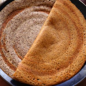 naleśniki z soczewicy i komosy ryżowej