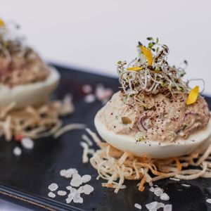 jajka faszerowane pastą z szynki