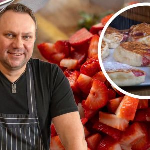 racuchy drożdżowe z truskawkami strzelczyka